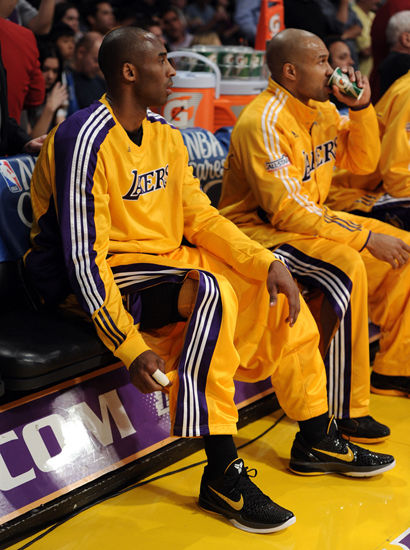 也是其掌控 也是其掌控