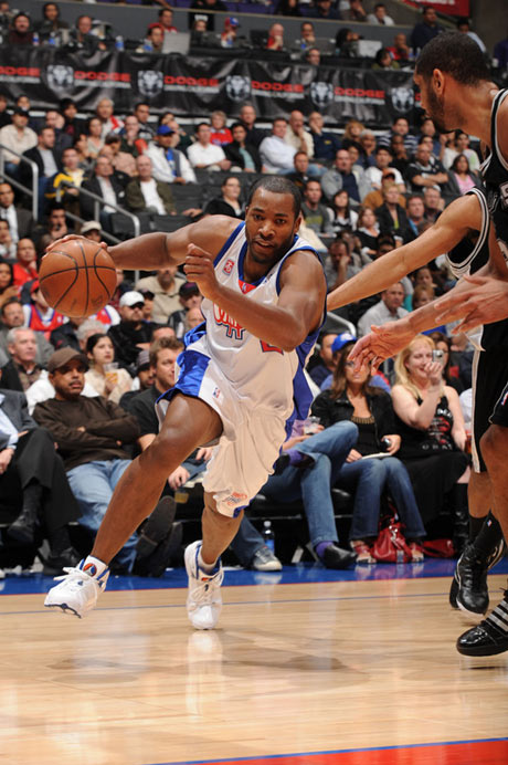 力为球队提 力为球队提